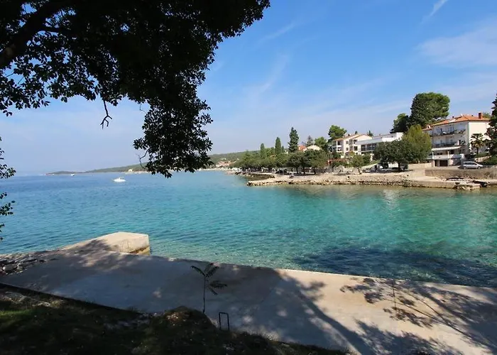 Ravlic Gostinjska kuća Malinska