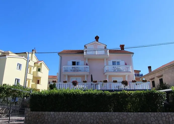 Ravlic Gostinjska kuća 3*